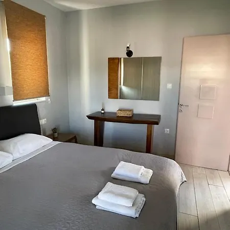Marion Apartment Kourouta