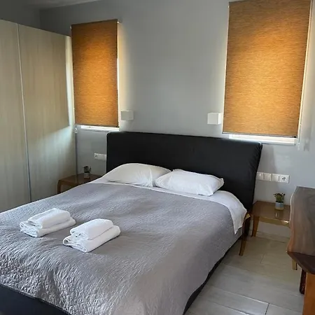 Marion Apartment *