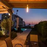Marion Apartment Kourouta